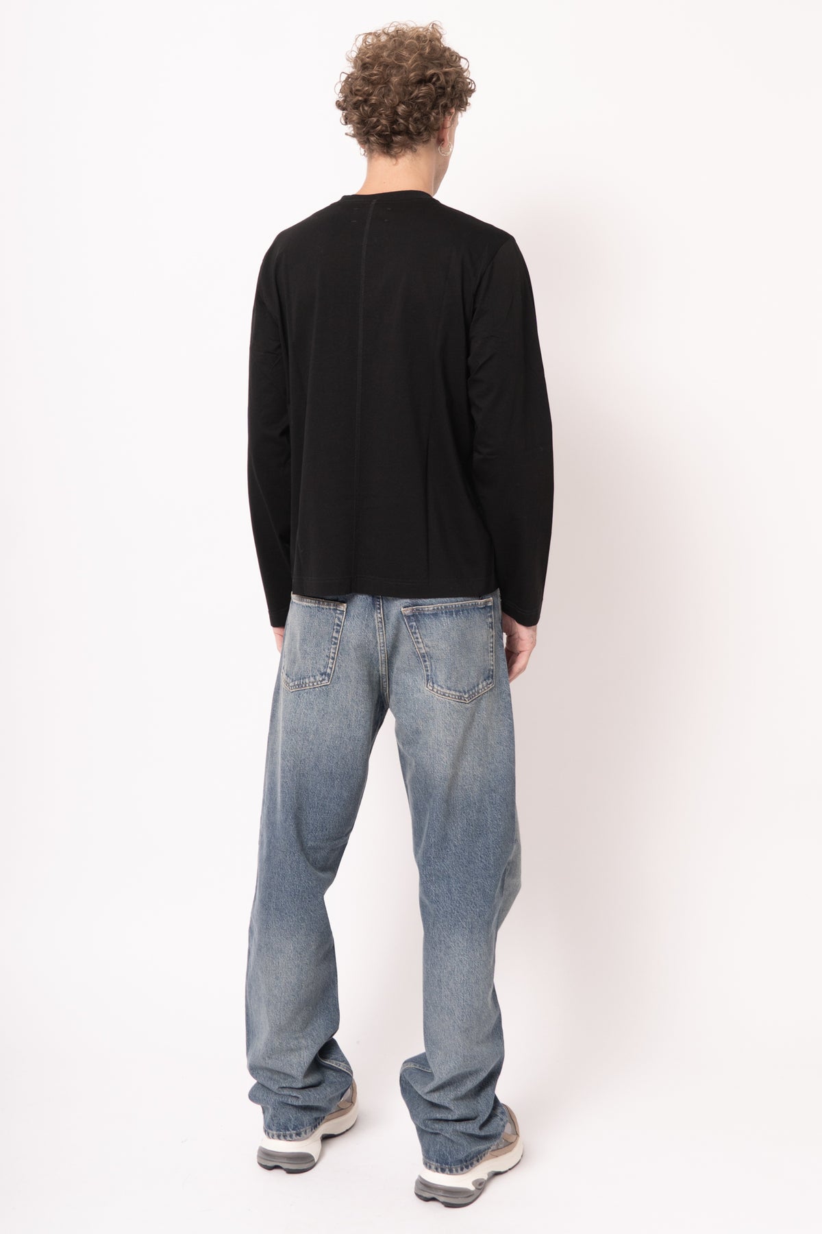 Seam L/S Tee Black