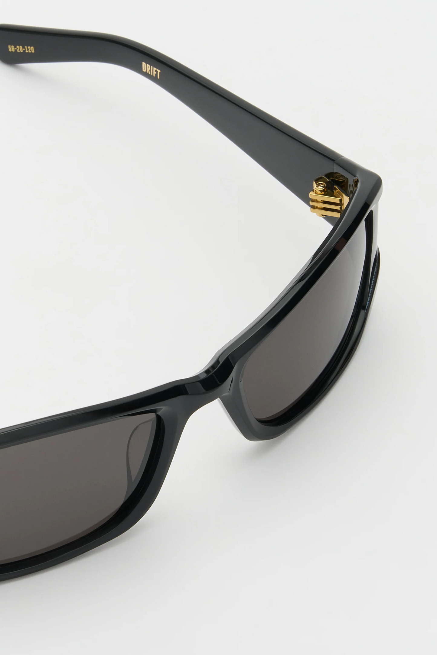 Drift Solid Black/Solid Black Lens