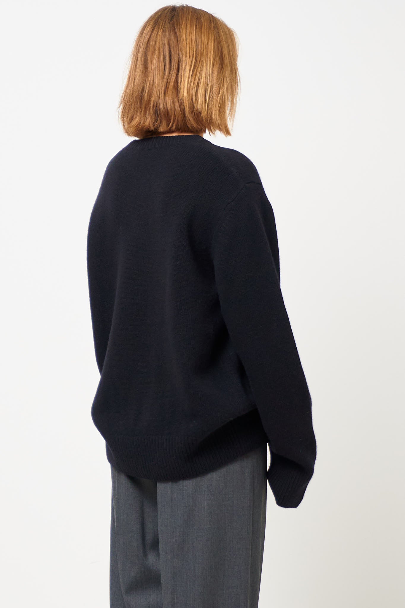 Visse Round Neck Sweater Black