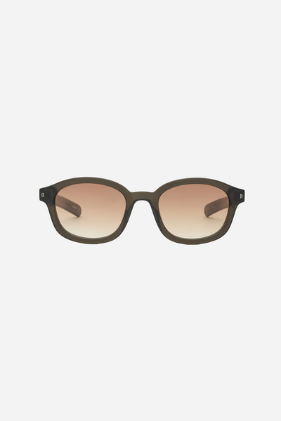 Theo Crystal Warm Grey/Light Brown Gradient Lens
