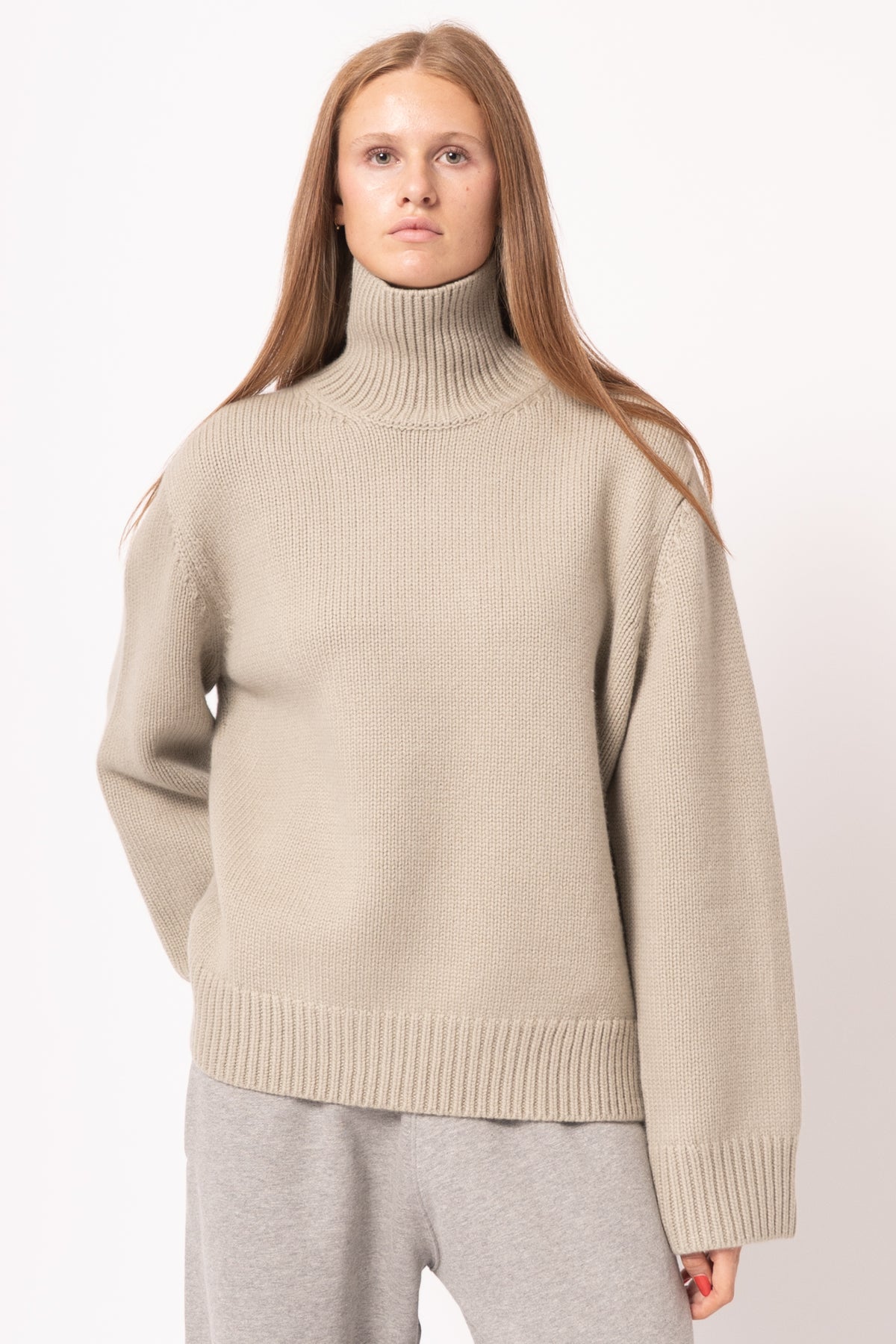 Oversized Lambswool Turtleneck Sage