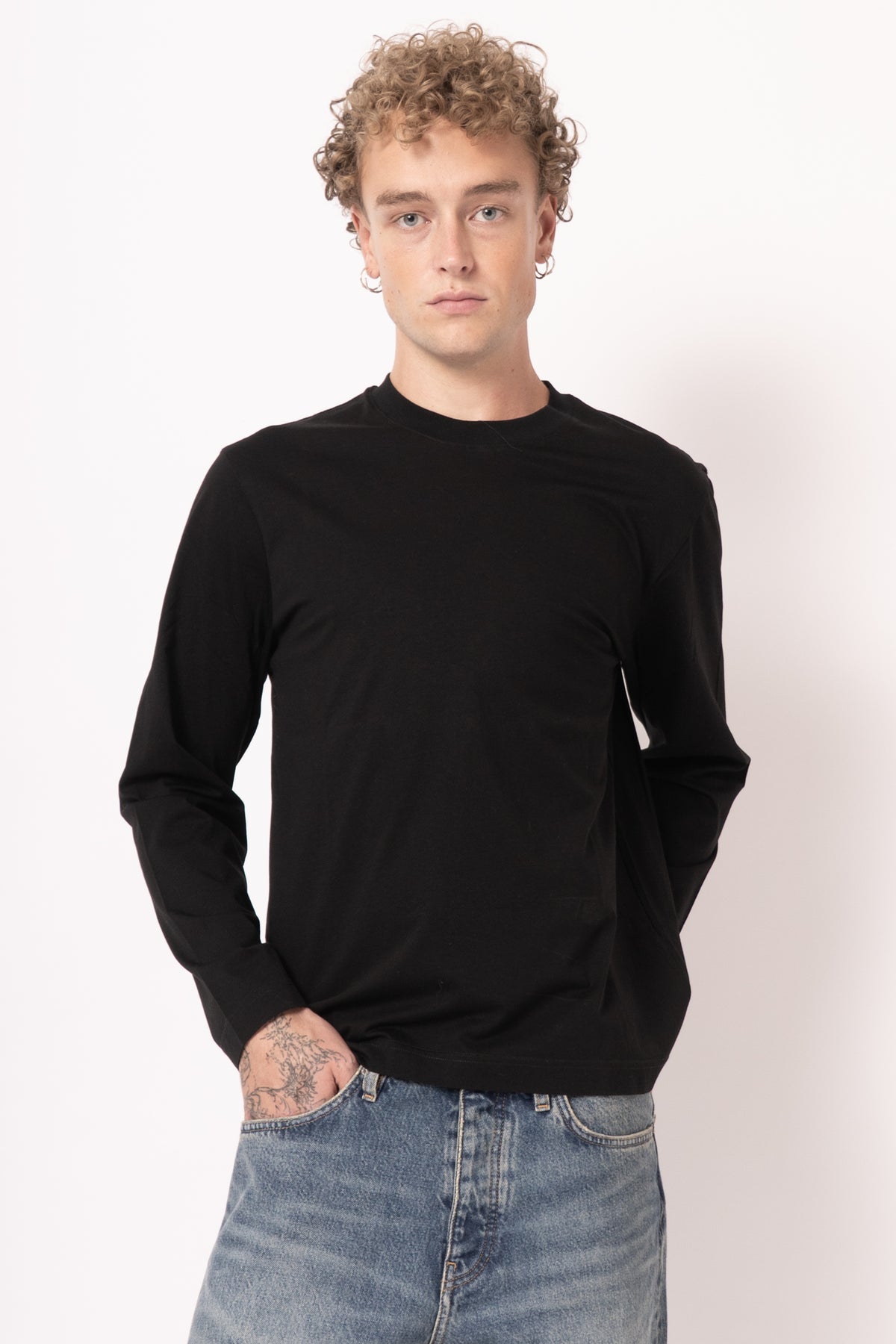 Seam L/S Tee Black