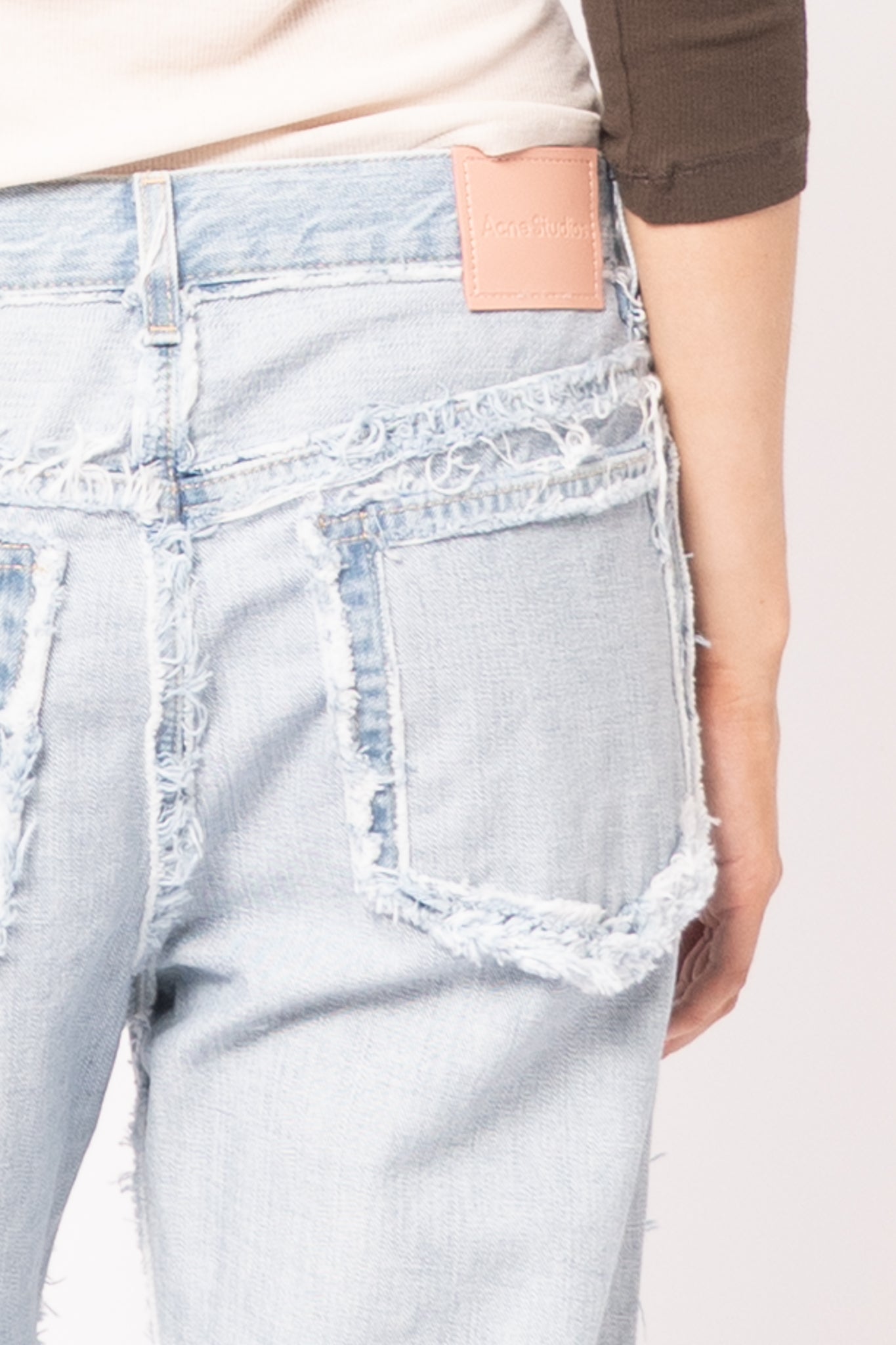 Frayed Denim Jeans Light Blue