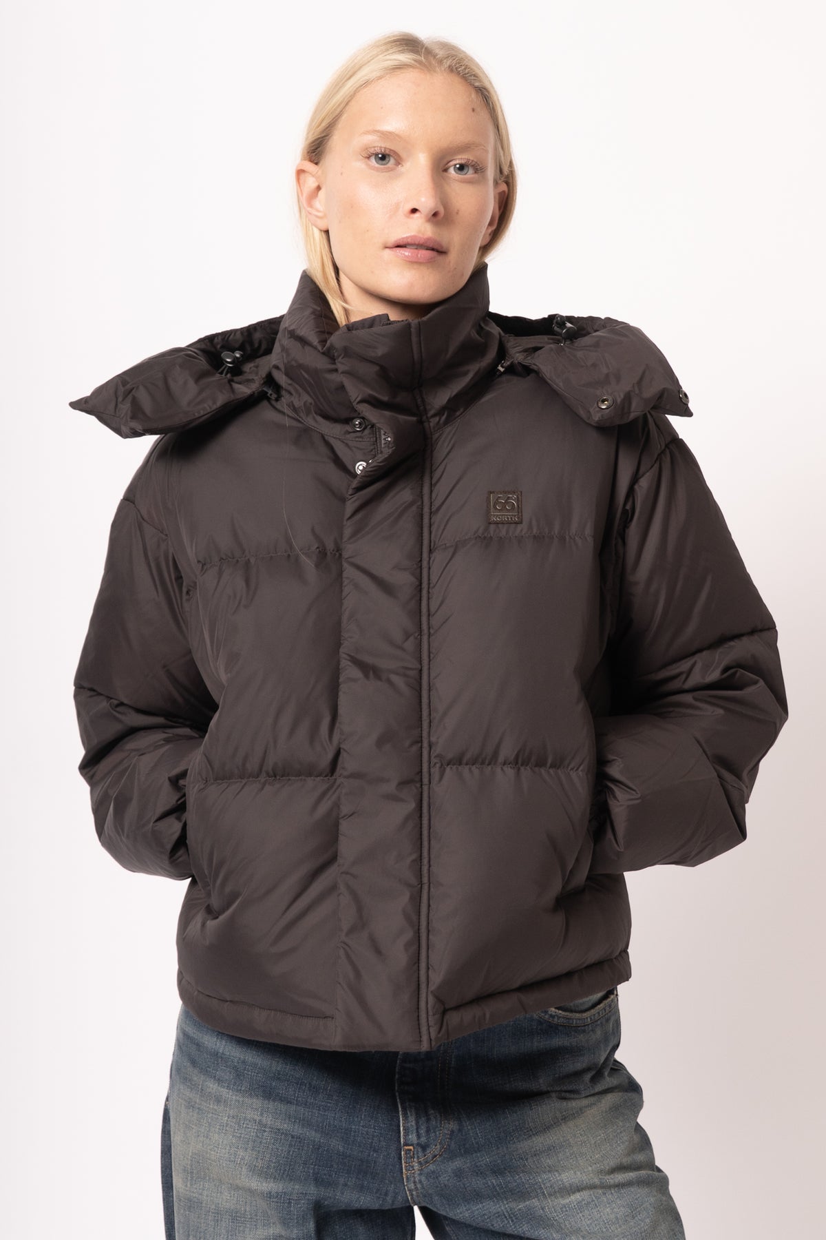Dyngja Down Cropped Jacket Licorice