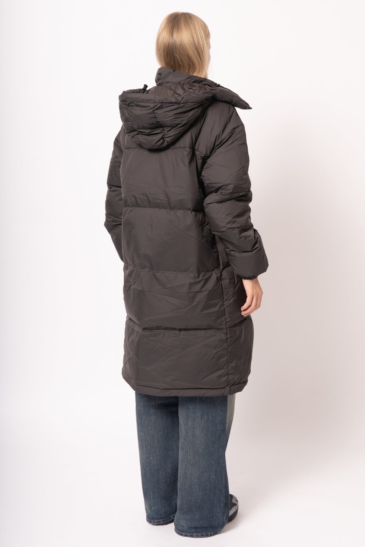 Dyngja Down Coat Licorice