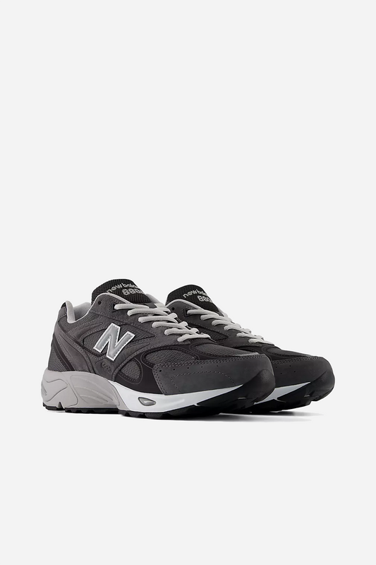 880R Castlerock/Black Cement