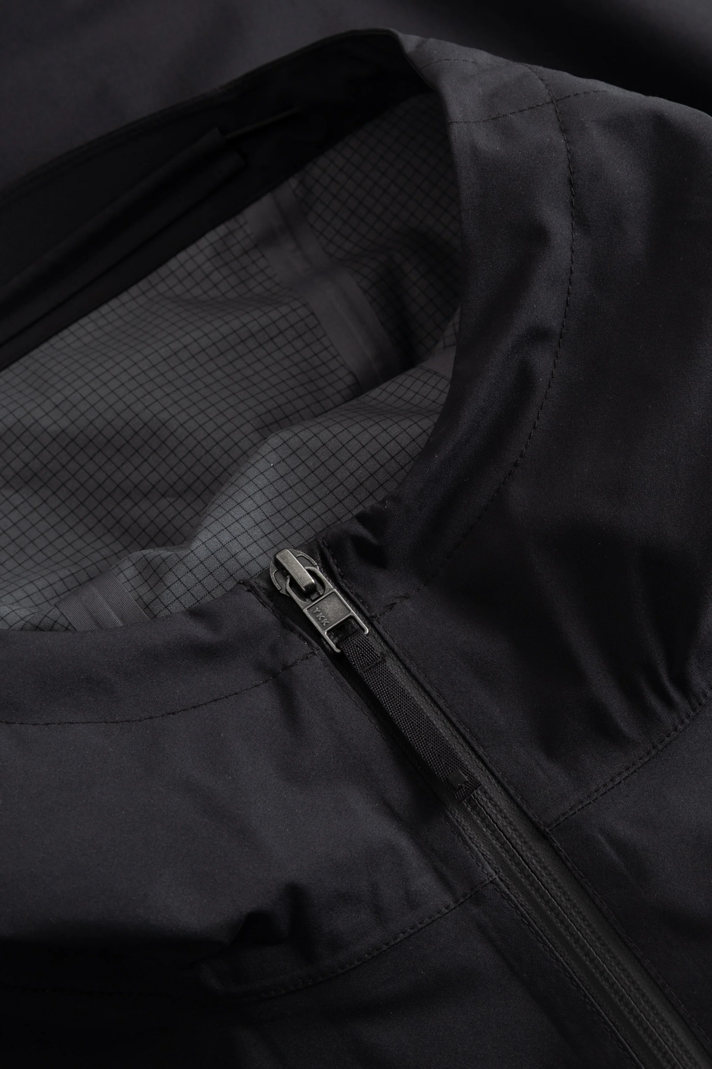 Adalvik Packable Rain Coat Black