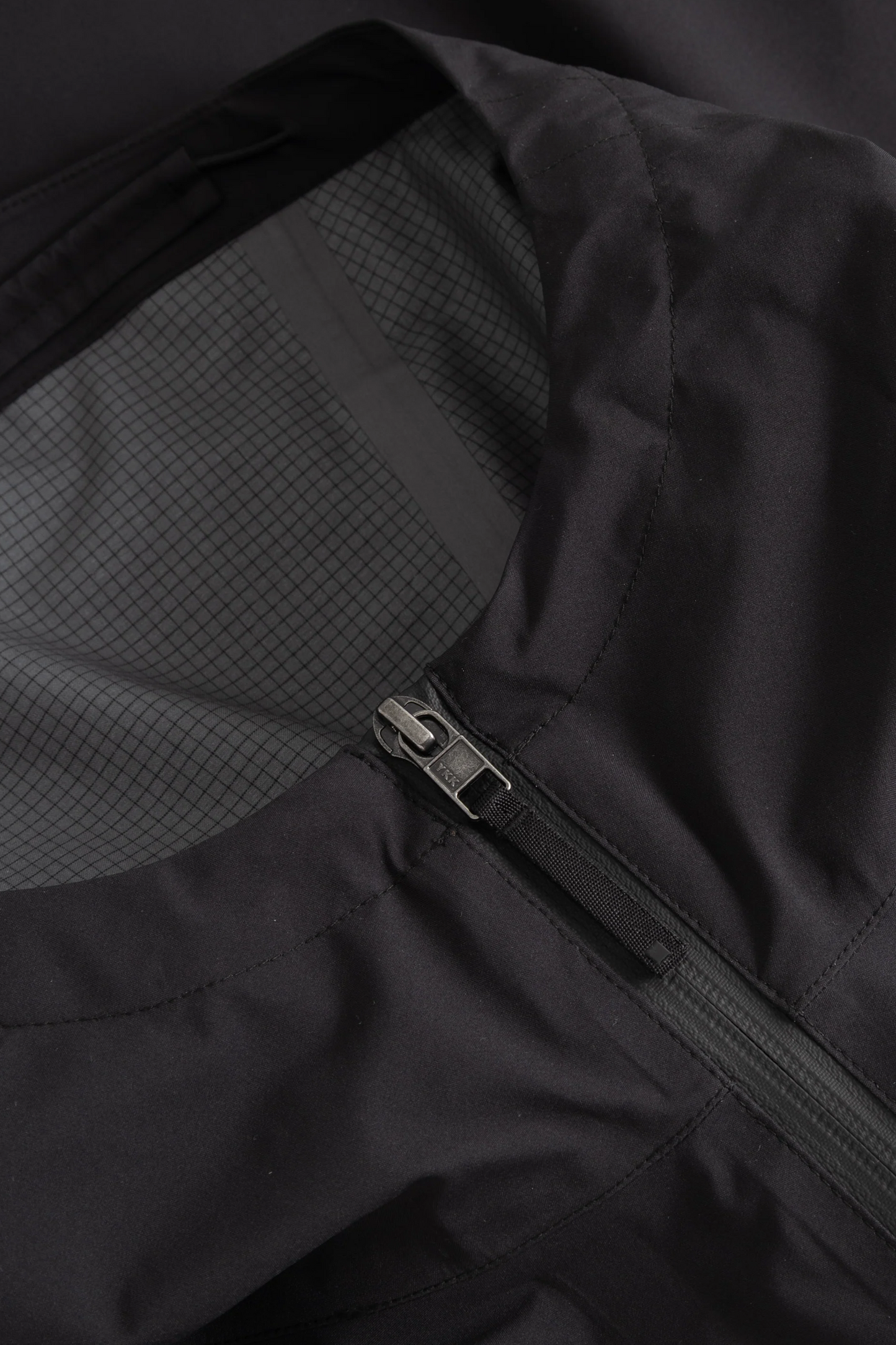 Adalvik Packable Rain Jacket Black