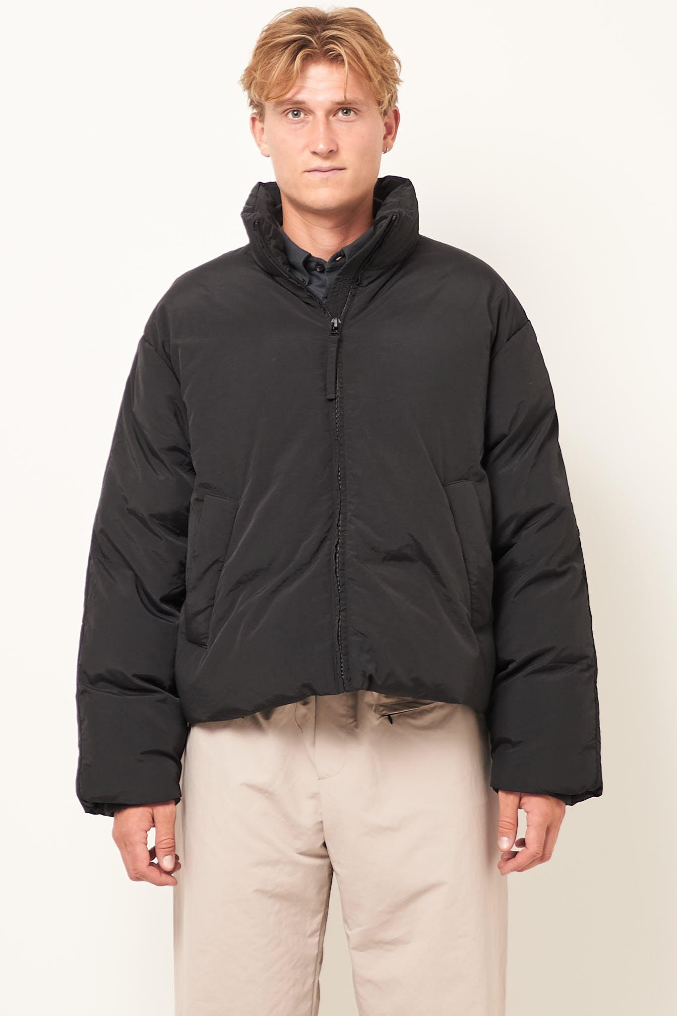 Altitude Puffer Black