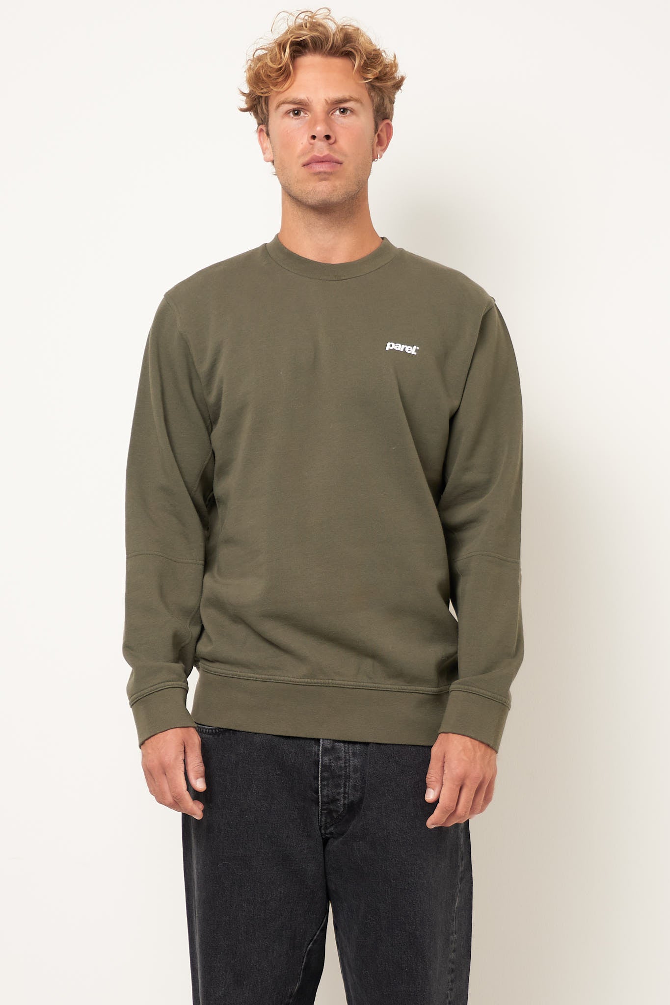 BP Crewneck Army Green