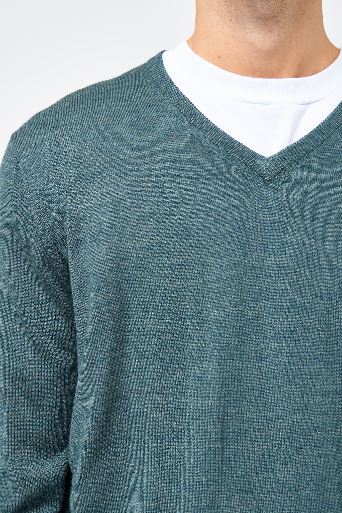 Carlo Merino V-Neck Knit Green Melange