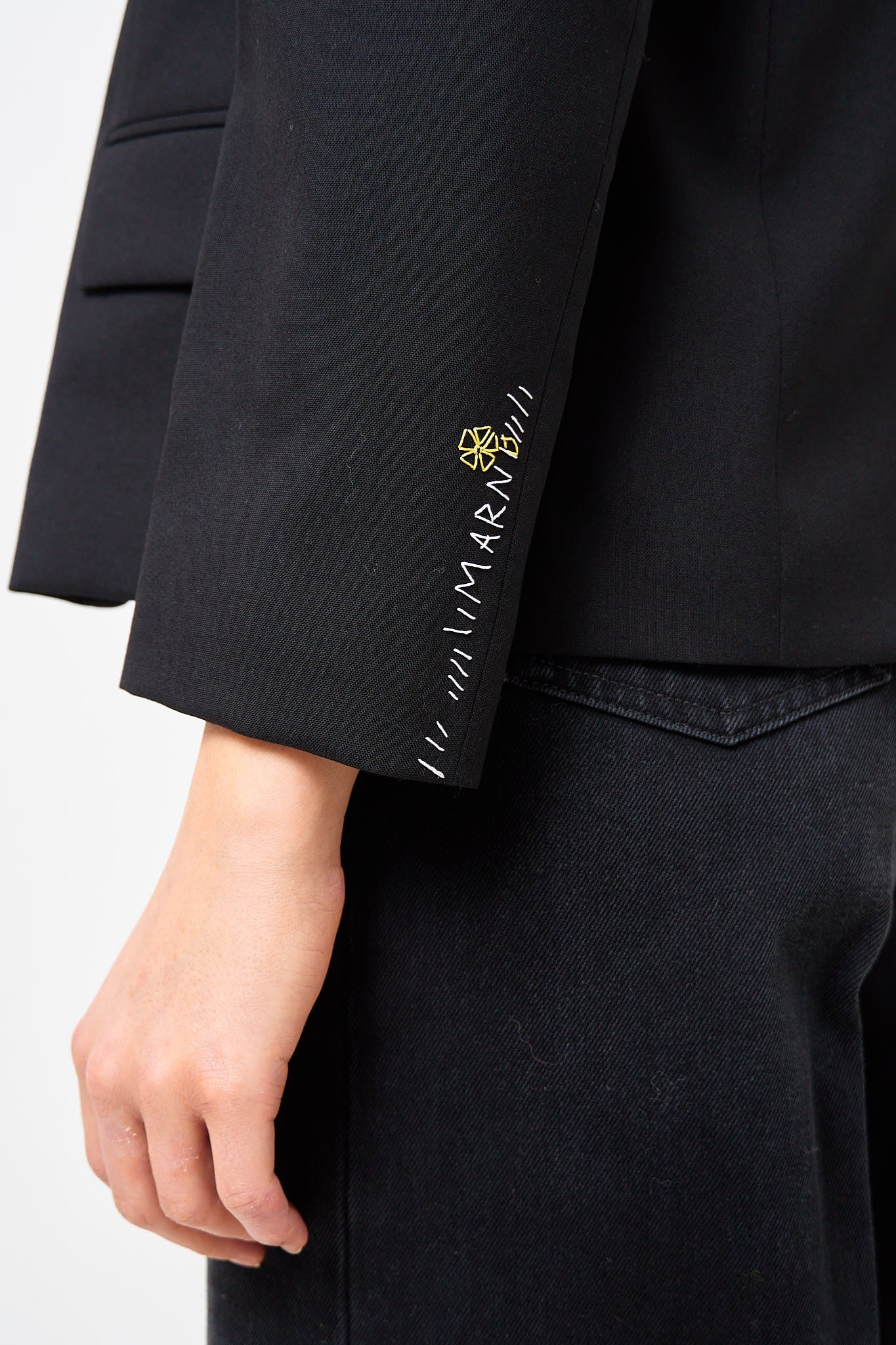 Cropped Tropical Wool Blazer Black