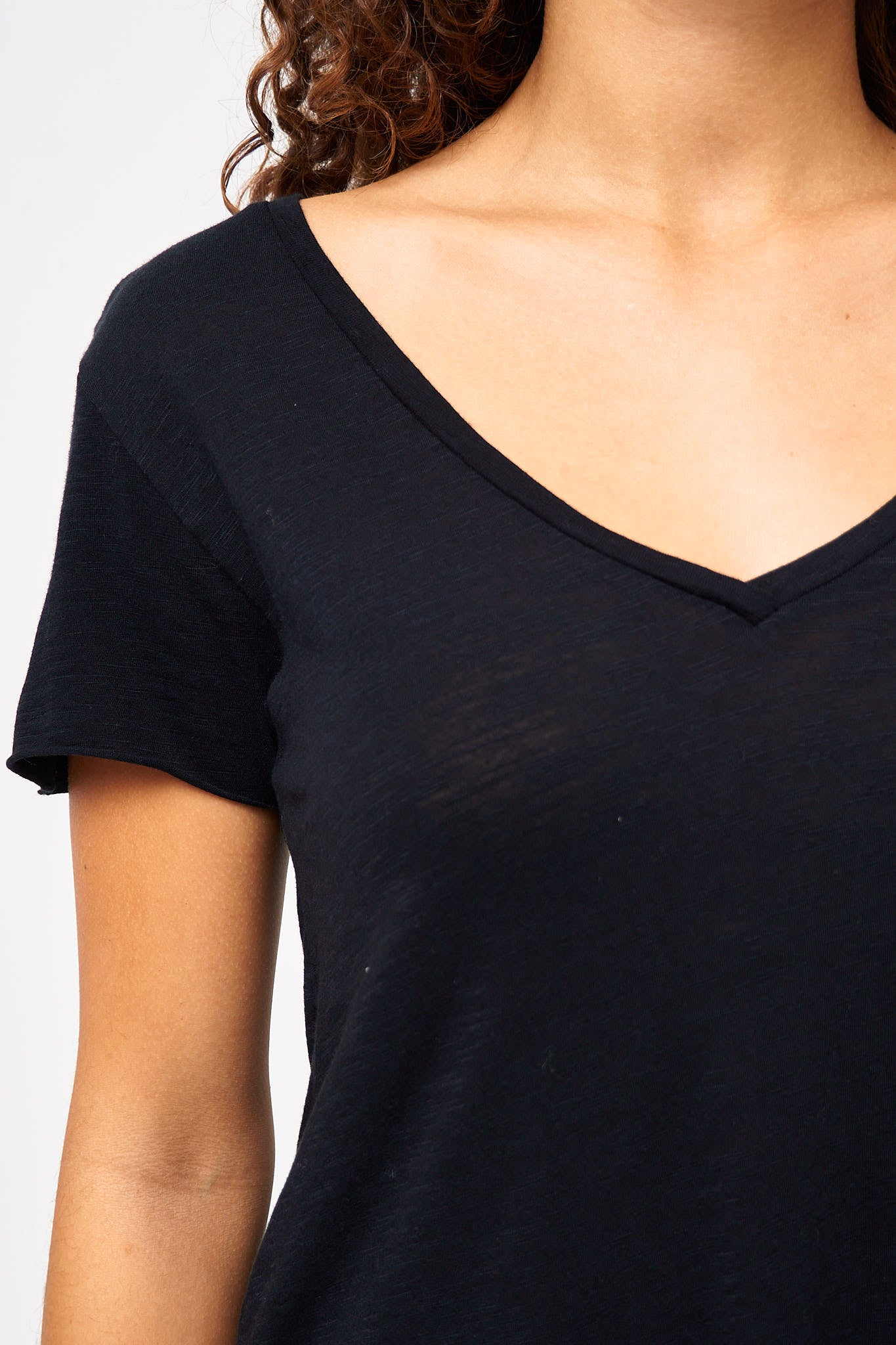 Jacksonville V-neck T-shirt Black