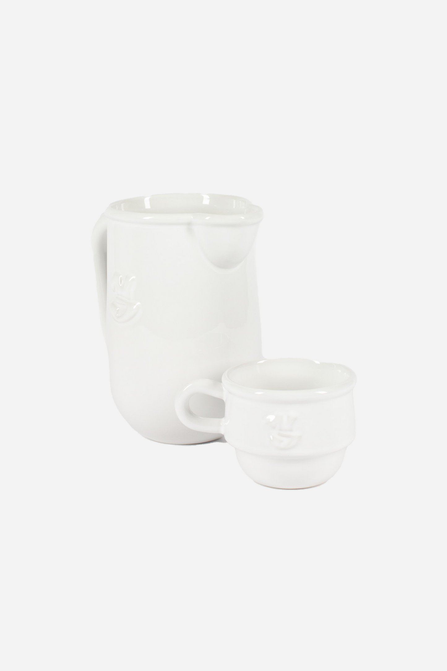 Kantine Pitcher White