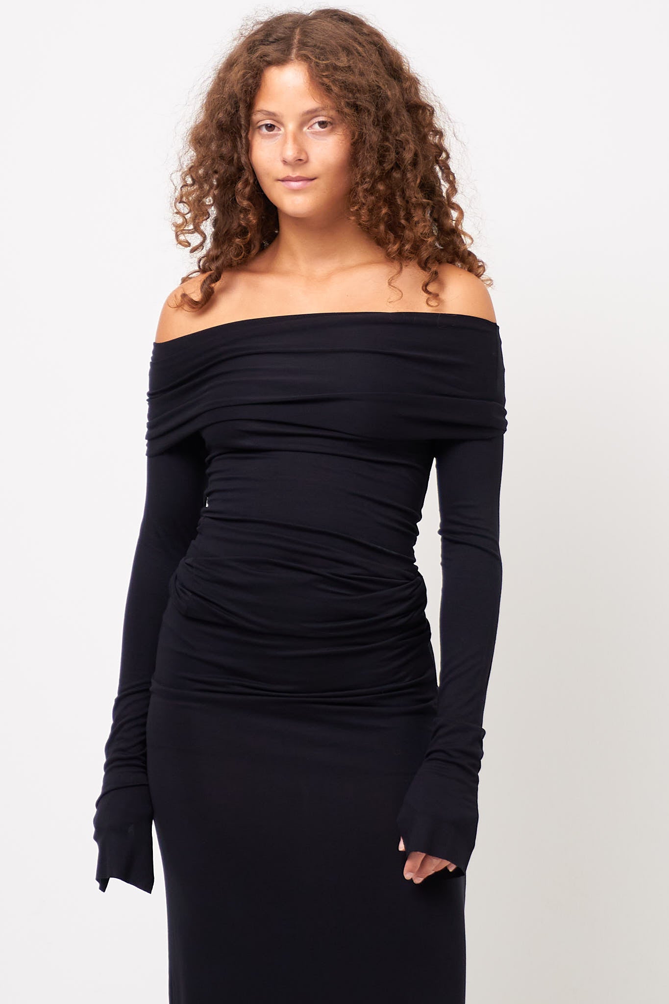 L/S Off-Shoulder Top Black