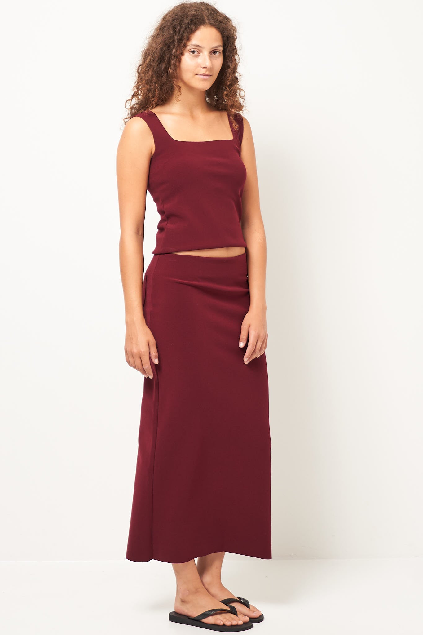 Lay2 Sleeveless Top Burgundy