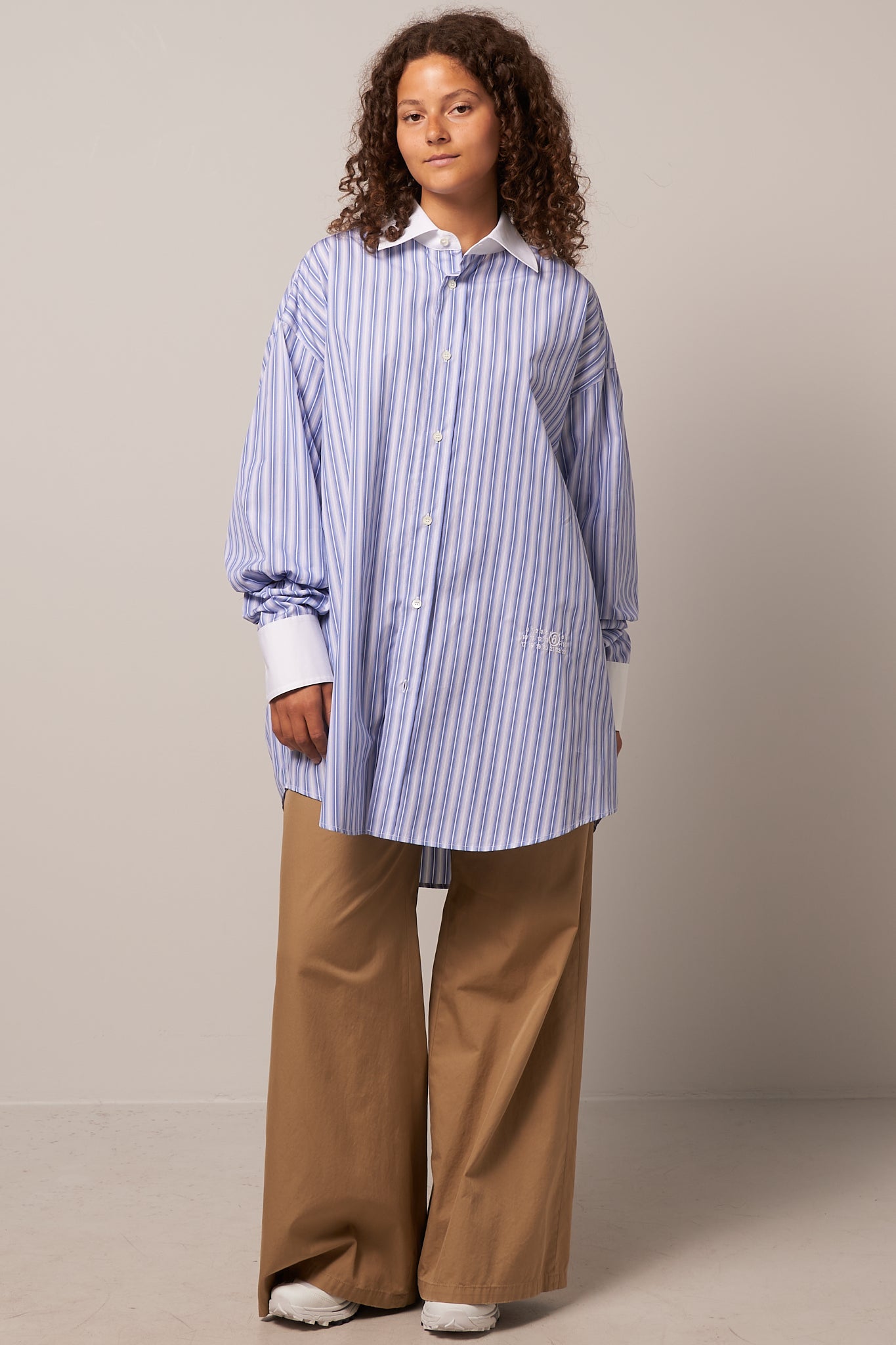 White Collar Shirt Blue Stripe