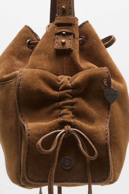 Multipocket Suede Bucket Bag Cognac Brown