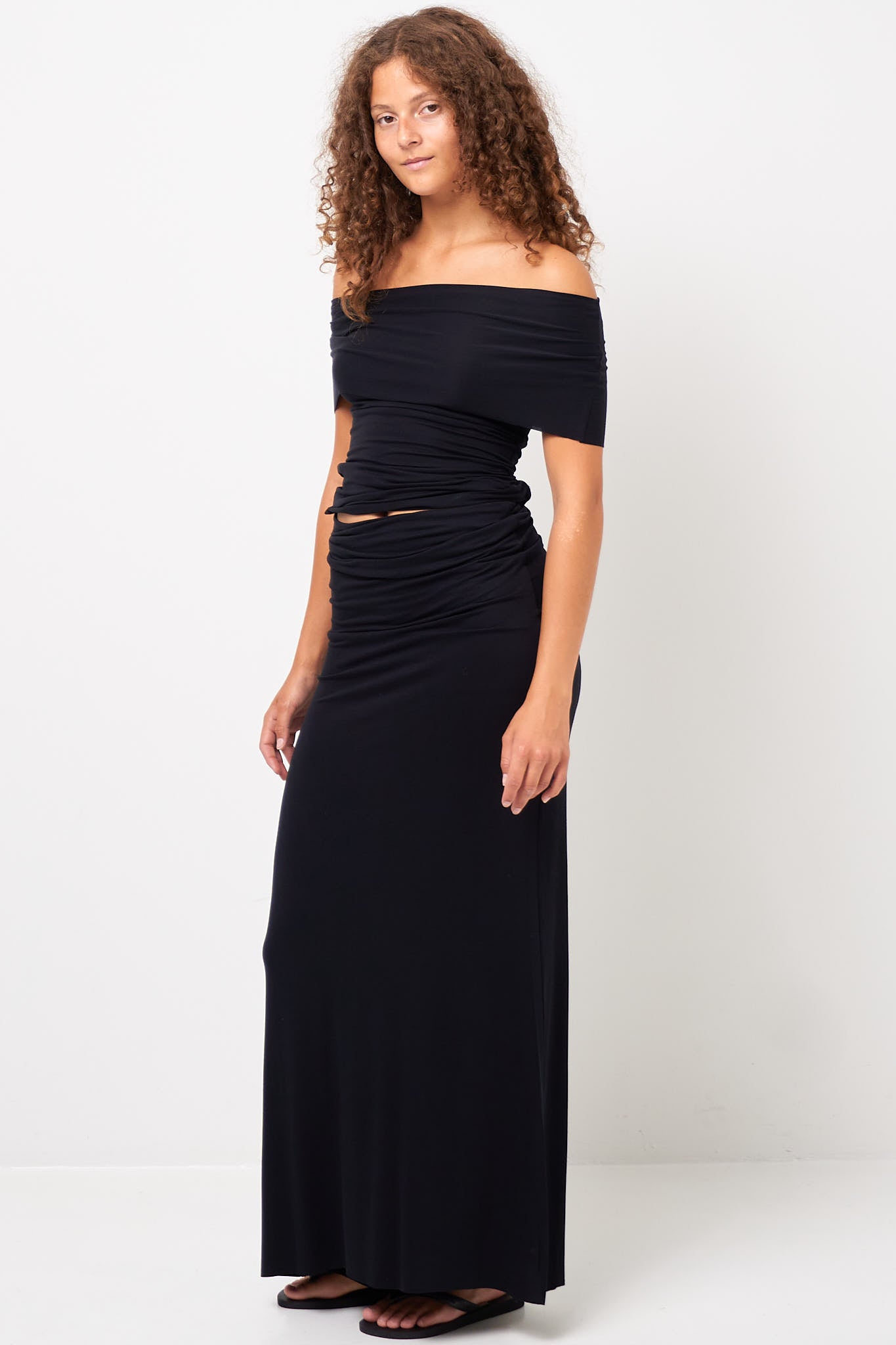 S/S Off-Shoulder Top Black