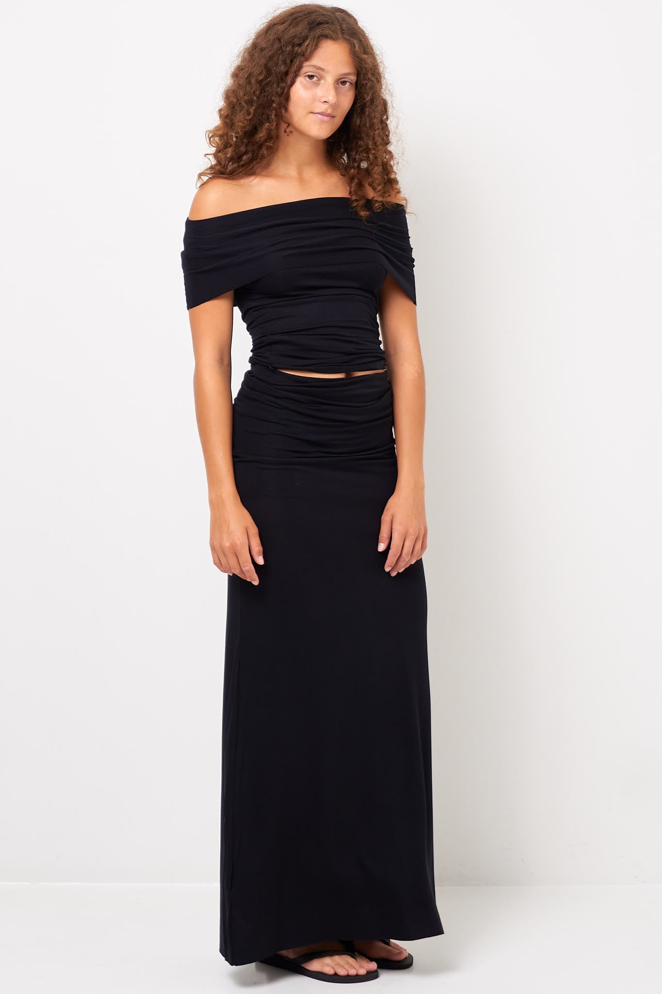 S/S Off-Shoulder Top Black