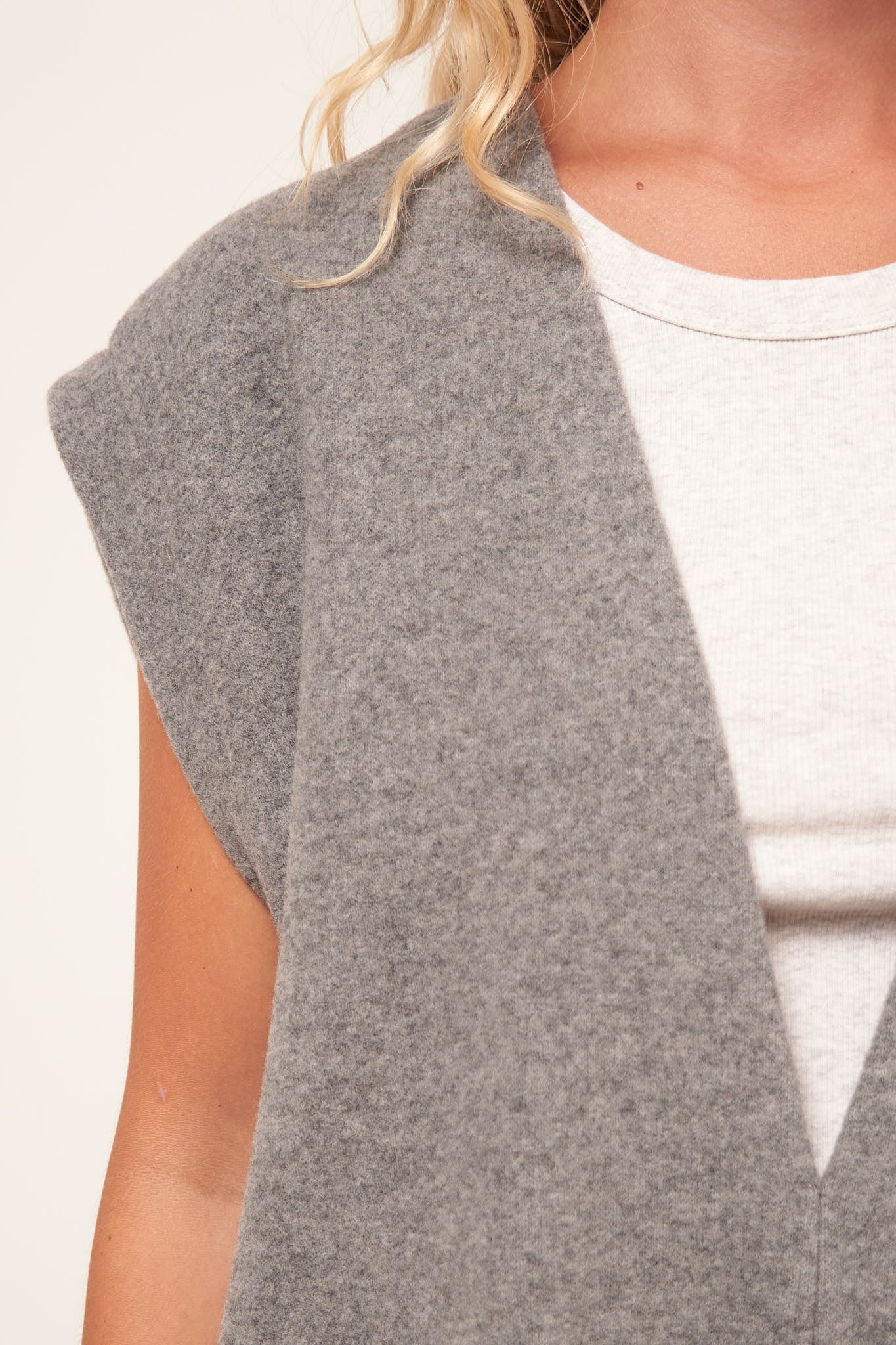 Technical Wool Vest Grey