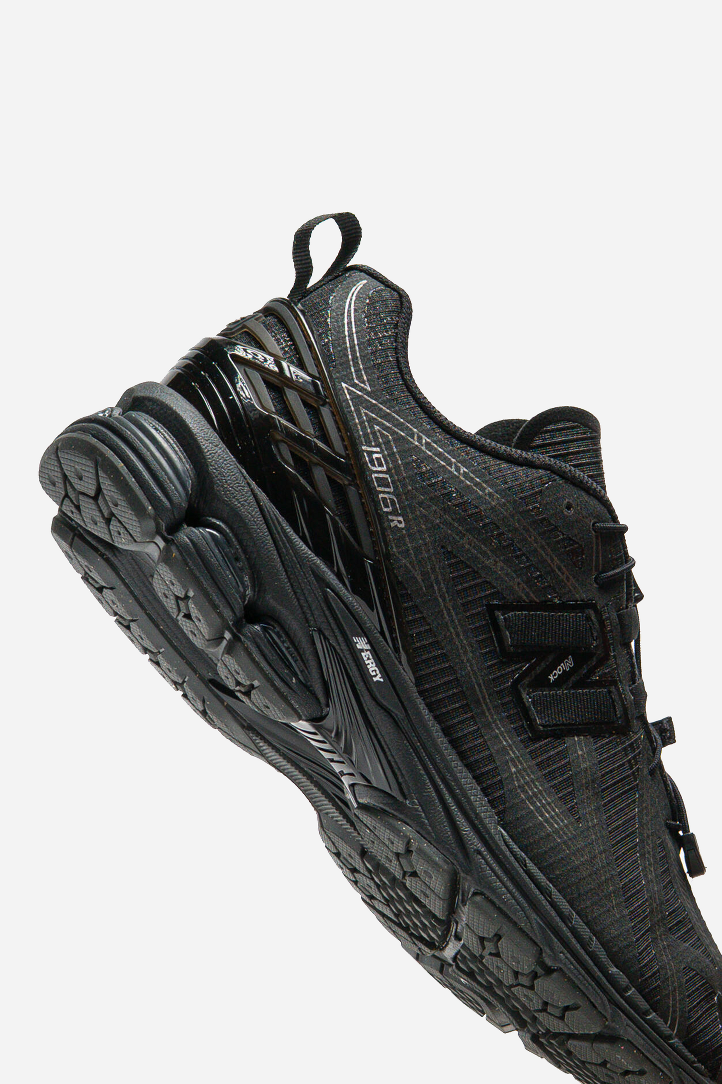U1906RNB Black/Dark Silver Metallic