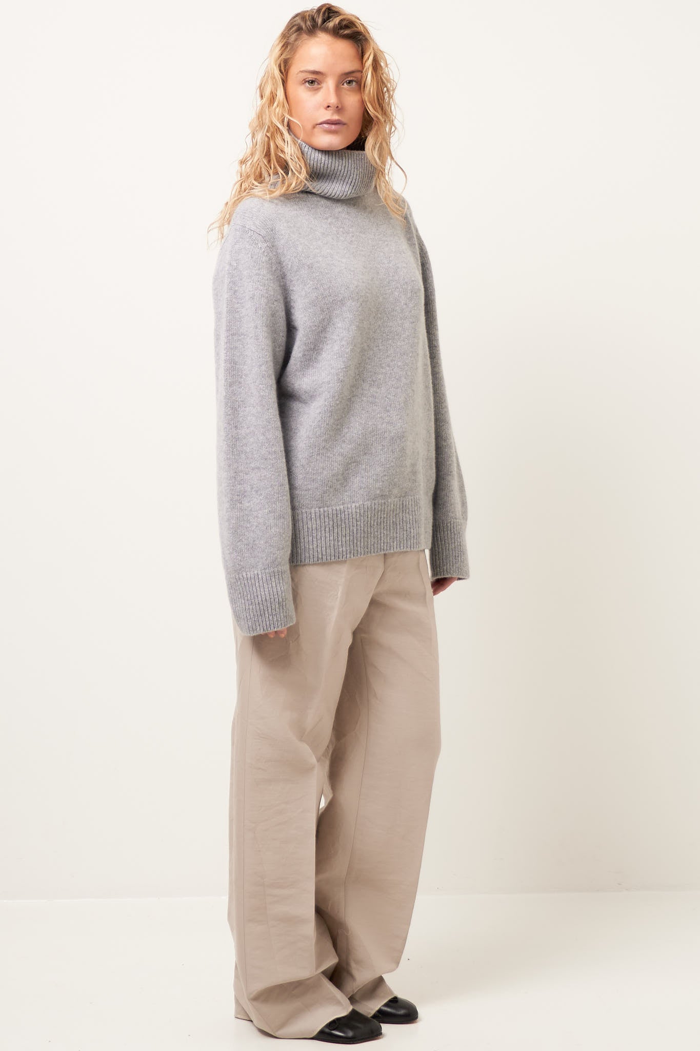 Visse Roll Neck Sweater City Grey