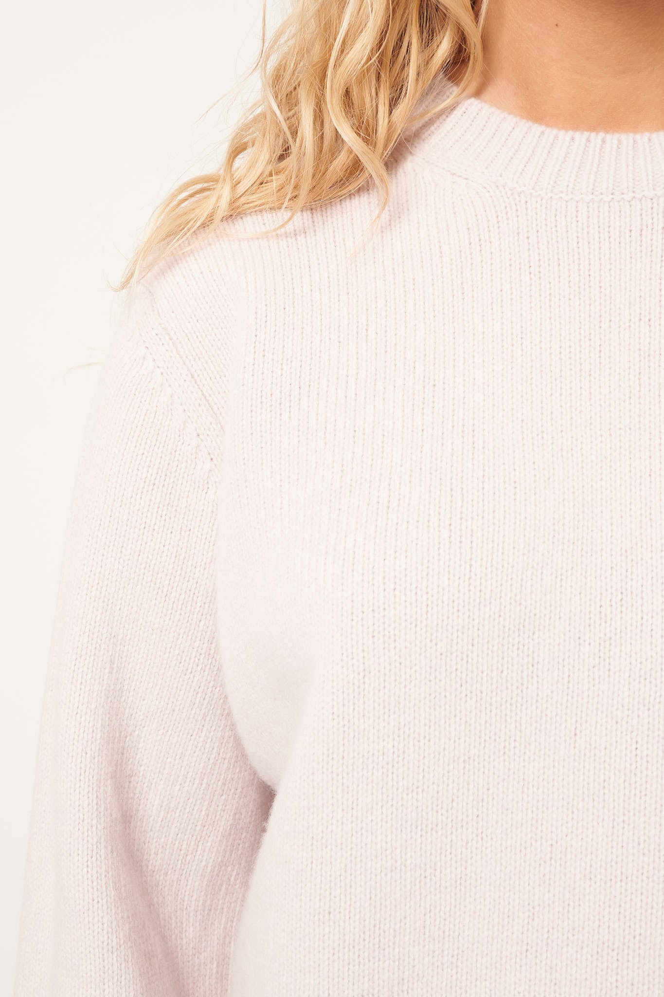 Visse Round Neck Sweater Chalk