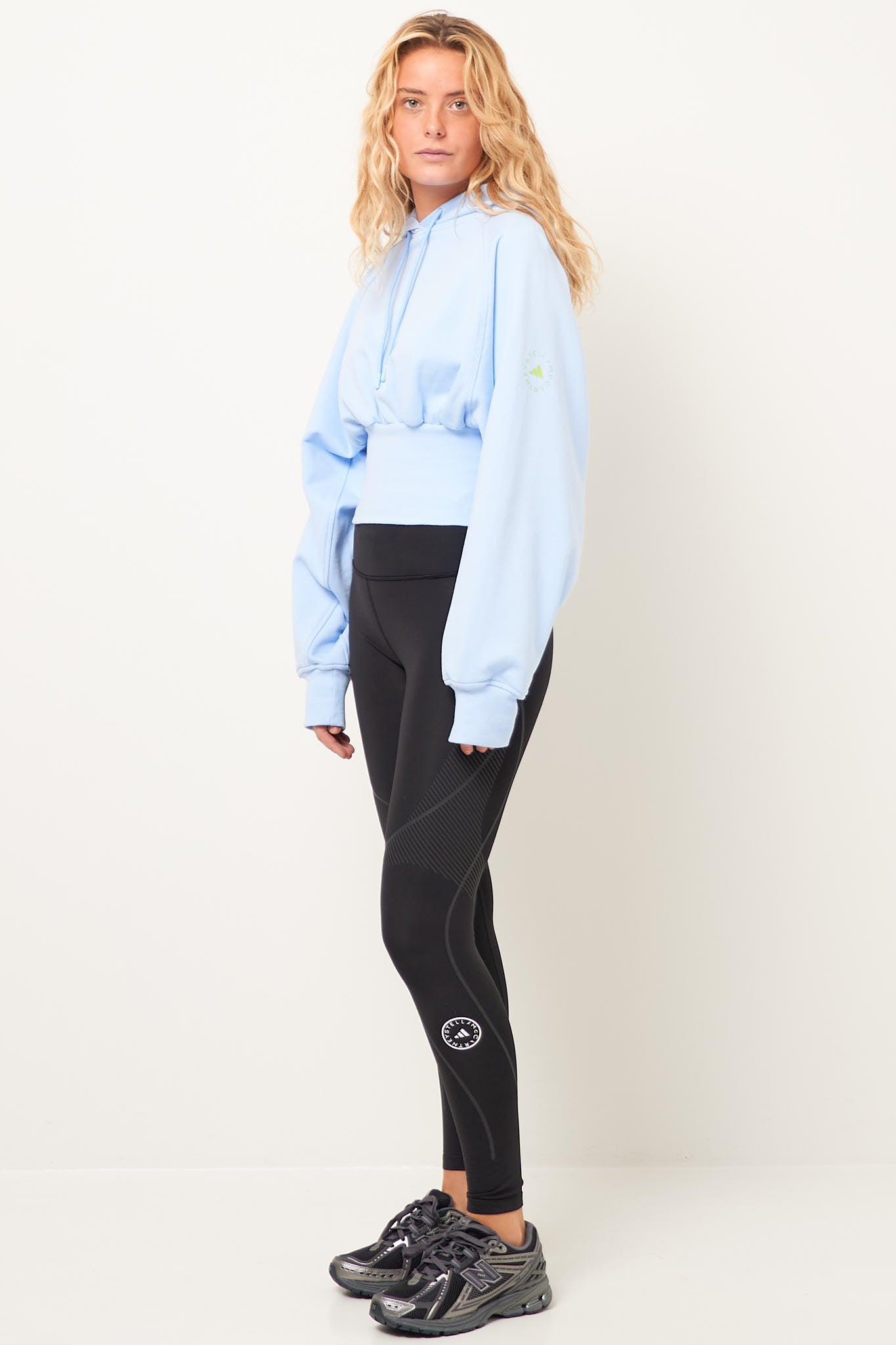 aSMC Cropped Hoodie Glowblue