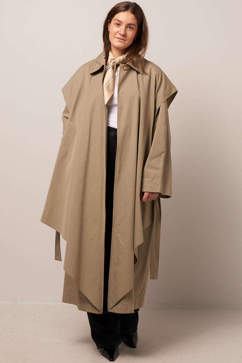 Layered Cotton Cupro Trench Wet Sand